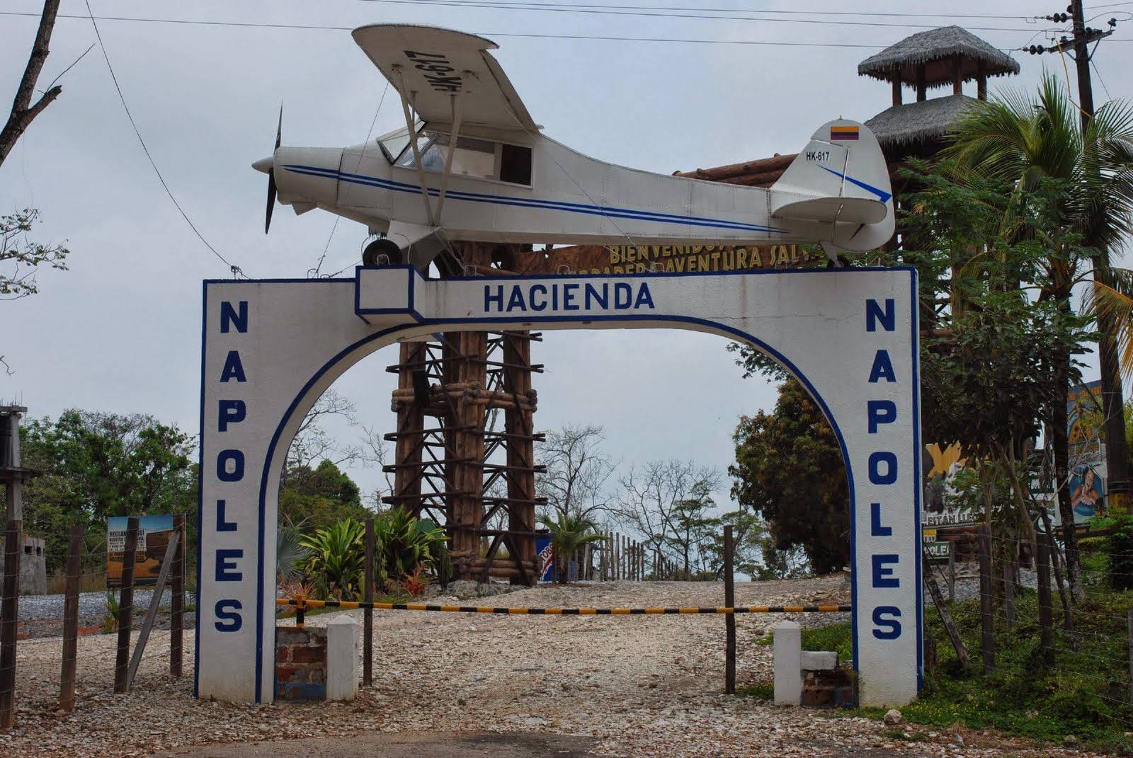 Entrada da Fazenda Nápoles