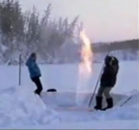 metano preso em lago siberiano